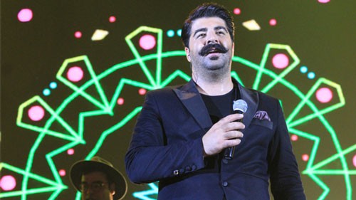 بانی : آهنگ من «یه دیوونه ام» را خیلی دوست دارم بانی : آهنگ من «یه دیوونه ام» را خیلی دوست دارم