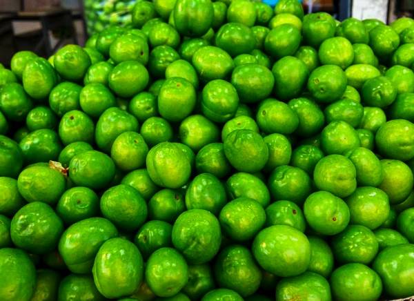 خواص گوجه سبز