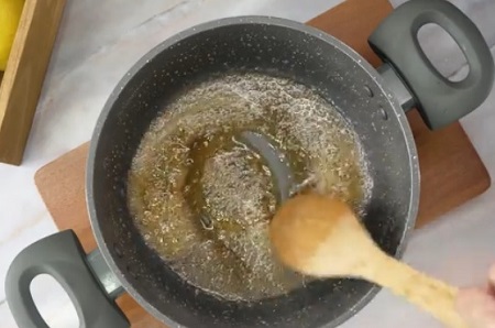 طرز تهیه موم خانگی برای صورت طرز تهیه موم اپیلاسیون, طرز تهیه موم برای اپیلاسیون, طرز تهیه موم گرم, طرز تهیه موم سرد