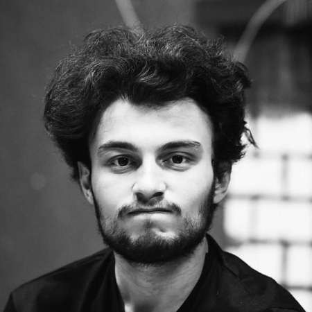 مرتضی امینی تبار در سریال زخم کاری, بازیگر نقش میثم در زخم کاری, مرتضی امینی در تئاتر