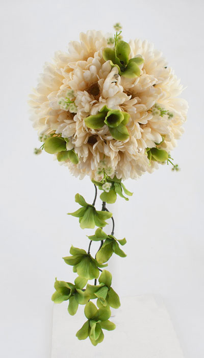 دسته گل آبشاری , دسته گل عروس 2013