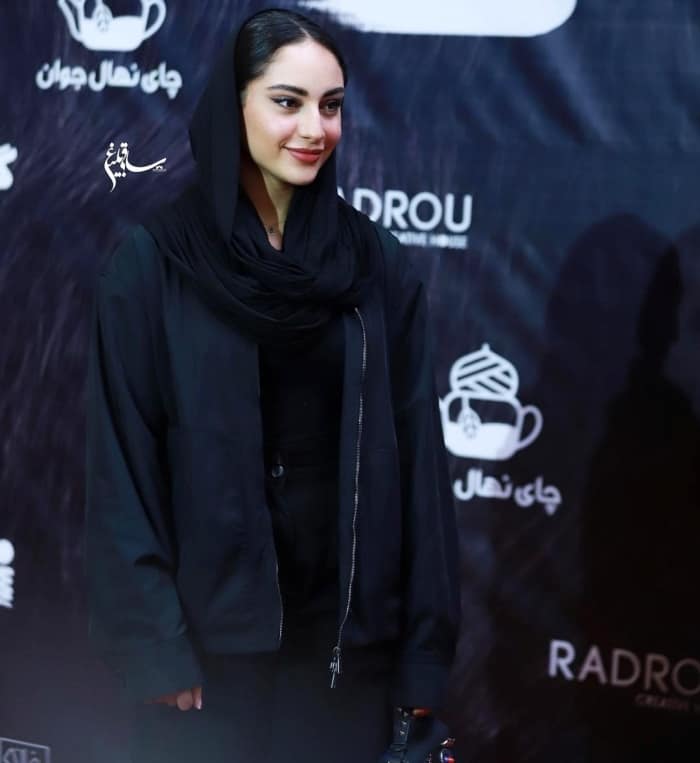 فیلم گربه سیاه بازیگر فیلم گربه سیاه ترلان پروانه