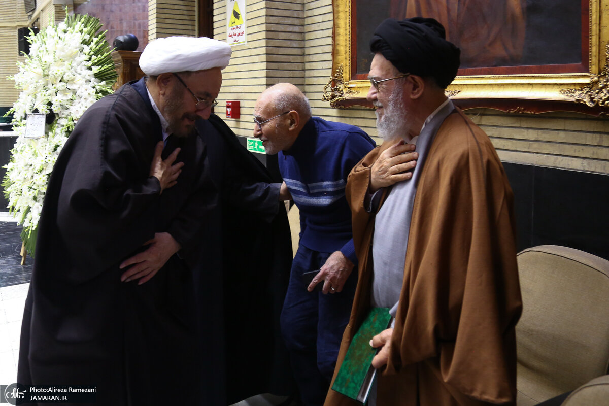 تصاویر جدید از موسوی خوئینی ها، بهزاد نبوی و علی یونسی در یک مراسم
