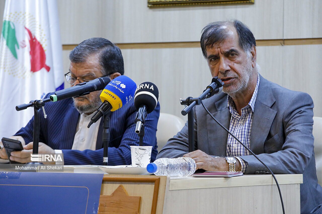 جنگ انتخاباتی در اردوگاه اصولگرایان به روایت رسانه دولت /جریان های نوظهور اصولگرا را چه کسانی لیدری کردند؟