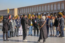 خانه دوست همین جاست