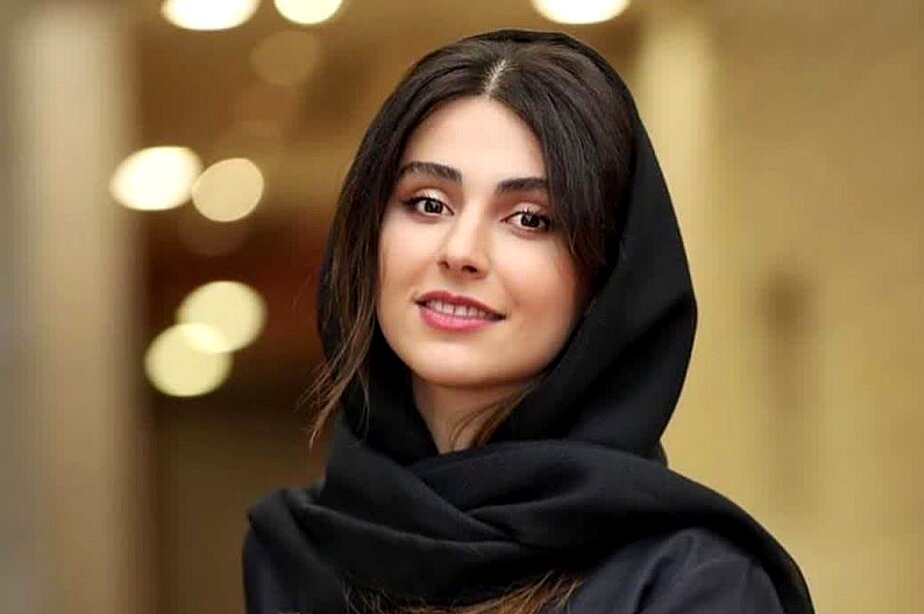 بیوگرافی لاله مرزبان و همسرش از بازیگری تا سیمرغ با عکس جدید