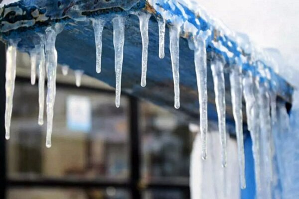 هجوم توده هوای سرد به اصفهان 