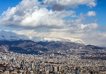 دو چهره متفاوت آسمان در استان؛ هوای اصفهان «سالم» ماند، کاشان به وضعیت «قرمز» رسید