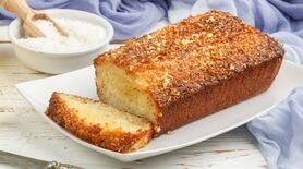 طرز تهیه کیک نارگیلی خوشمزه با فوت و فن‌های حرفه‌ای | یک دستور بی‌نظیر