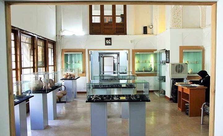 بازگشت اموال مسروقه به موزه هنرهای تزئینی اصفهان