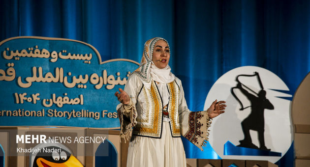 جشنواره‌ای در سکوت؛ وقتی قصه‌ها زیر گنبدهای فیروزه‌ای بی‌صدا روایت شدند