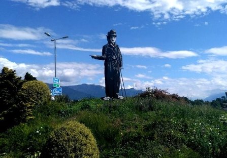 گشتی در خانه‌ «چارلی چاپلین»