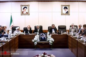 اولین جلسه مجمع تشخیص به ریاست آیت‌الله آملی لاریجانی برگزار شد