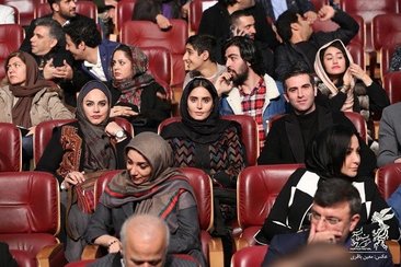 شکیبا، شاکردوست و نرگس آبیار در یک قاب