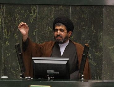 سومین مناظره چالشی است/اولویت بامسائل اقتصادی است