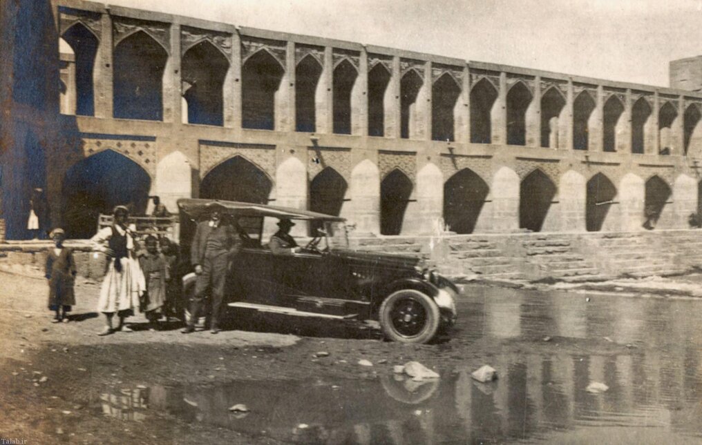 معرفی پل خواجو + تاریخچه