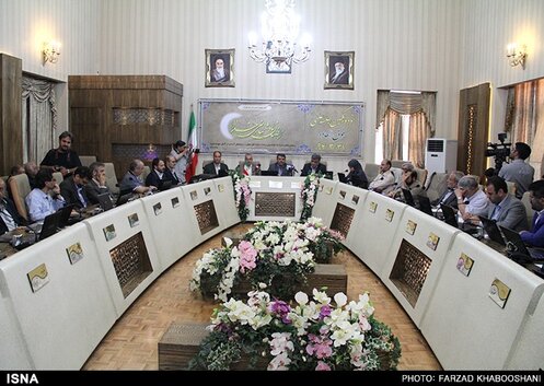 شورای شهر پایگاه اجتماعی ورزشکاران و هنرمندان نیست