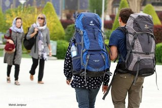 بدنبال تسهیل در امر سرمایه گذاری گردشگری در اصفهان هستیم