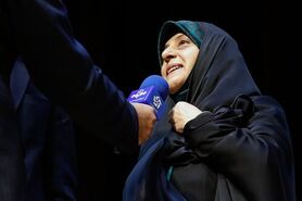 ابتکار: دولت یازدهم به توزیع نبات و برنج عادت ندارد