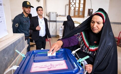 دلیل قطعی برق در شعب انتخاباتی فلاورجان چه بود؟