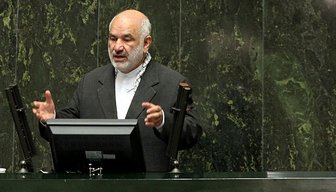 برای حل مشکلات مردم تمام قد ایستاده‌ام/ از عهد خود با مردم برنخواهم گشت