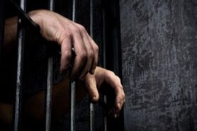 معاون رئیس قوه قضائیه خبر داد: ایران هشتمین کشور از نظر تعداد زندانی