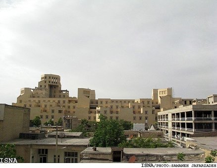 تراكم فروشي نفس اصفهان را گرفته است