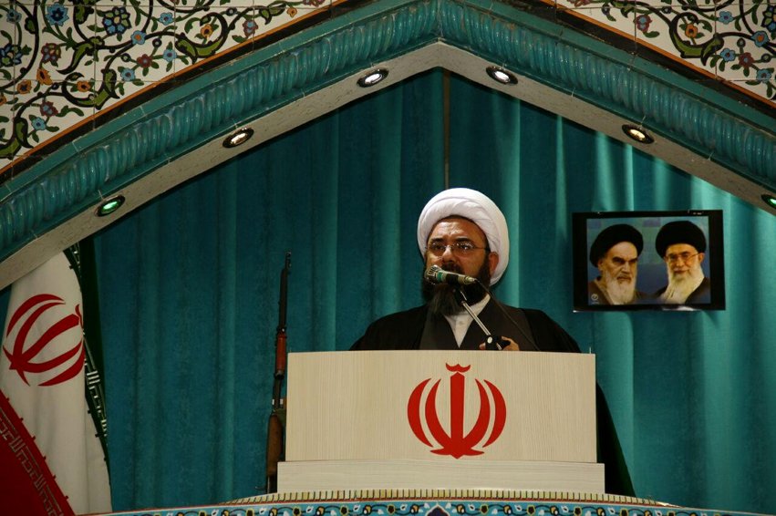 با سند 2030 روحیه انقلابی و اسلامی برای نوجوانان و جوانان باقی نمی‌ماند