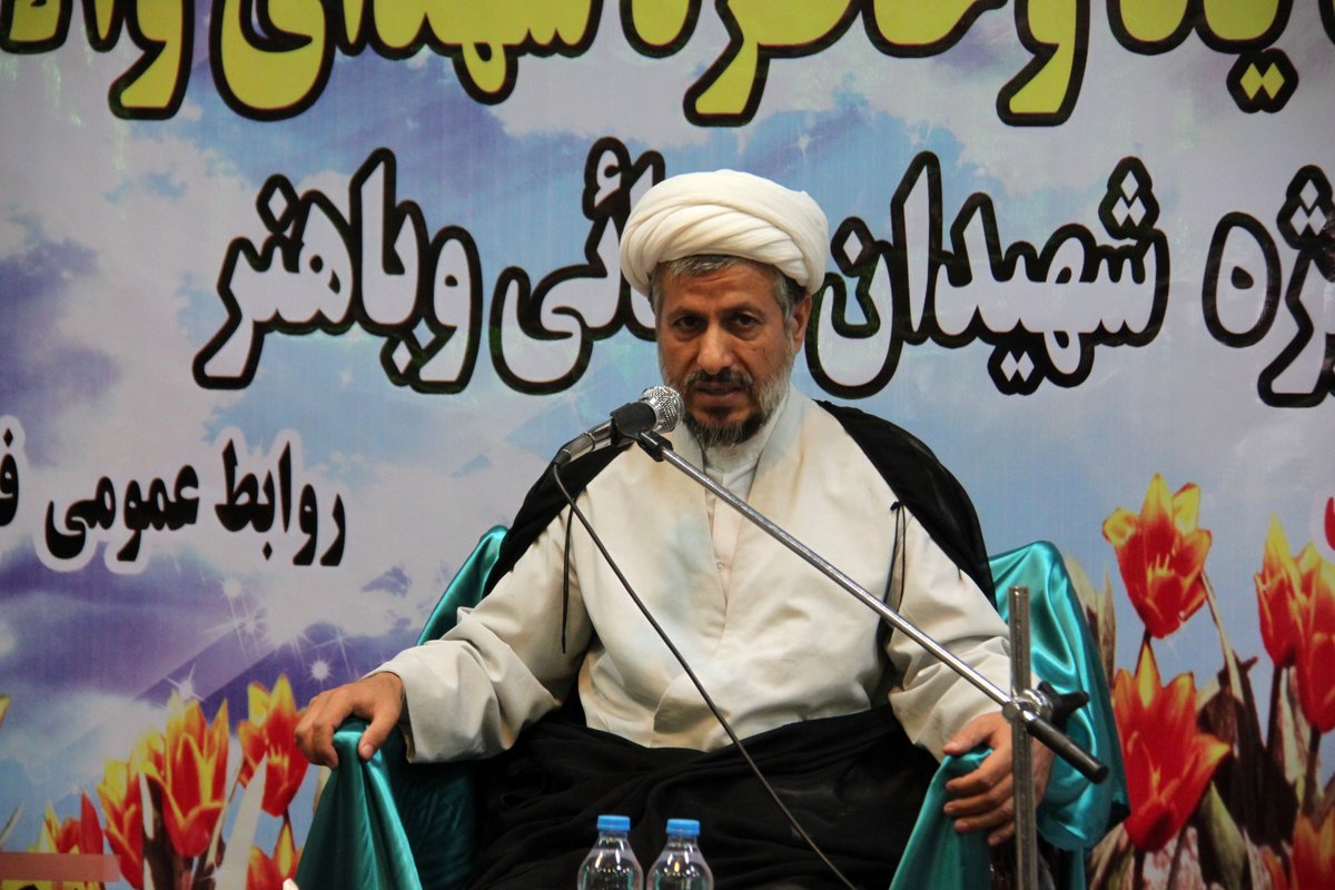 دست‌یابی به سبک زندگی برتر، در سایه عمل به قرآن محقق می‌شود