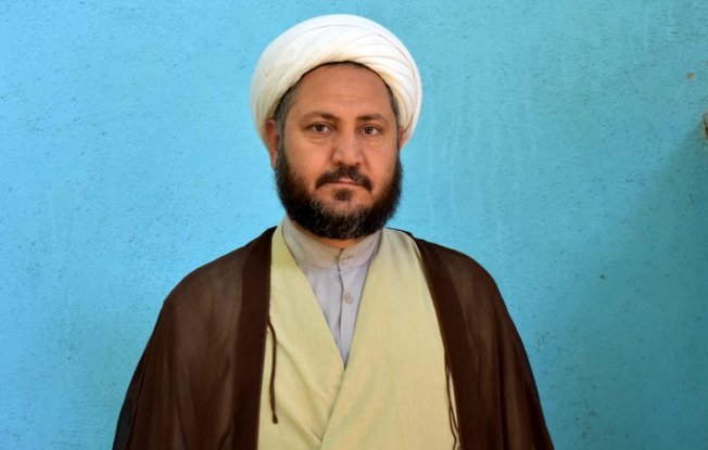 دسته گل جدید مشاور رئیس‌جمهور و اهانت به ائمه جمعه و مقدسات بخشودنی نیست