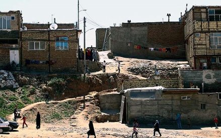 سکونت ۷۰ هزار نفر در ۱۵ نقطه حاشیه ای و آسیب خیز اصفهان