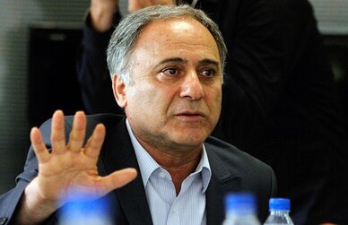"علیرضا رحیمی" در هندبال می‌ماند؟