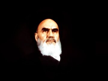 تبیین اندیشه های امام خمینی(ره) رسالت همگانی است