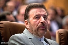 واعظی وزیری که پشت روحانی می‌ماند