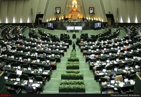 سه مجروح و یک شهید در حادثه تروریستی حرم امام(ره)