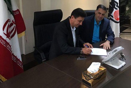 قلعه‌نویی سرمربی ذوب‌آهن شد