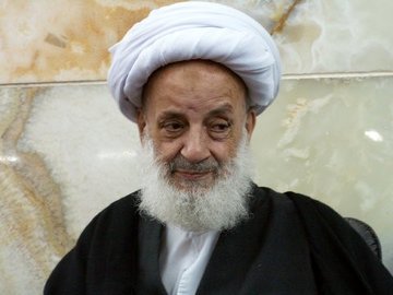 باید غصه بخوریم که نکند اعمال ما را آفت بزند