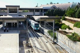 عملیات اجرایی عبور قطار از خیابان چهارباغ عباسی تایید شد