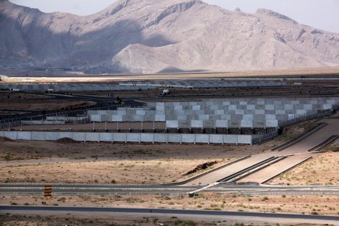 زنگ روشنگری وضعیت شهرک حمل و نقل کالای زرین شهر به صدا درآمد