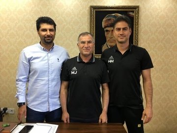 علت جدایی حسینی از پیکان چه بود؟