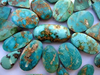 ویژگی و خواص سنگ های قیمتی