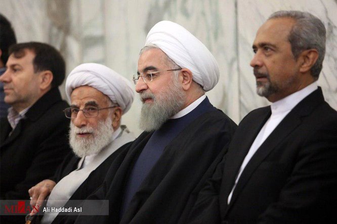هم‌نشینی حسن روحانی و آیت‌الله جنتی در مراسم آتش‌نشانان شهید