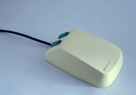 اولین سخت افزاری که مایکروسافت تولید کرد