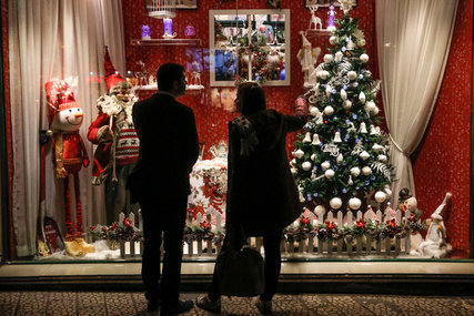 90 درصد از خریداران درخت کریسمس مسیحی نیستند