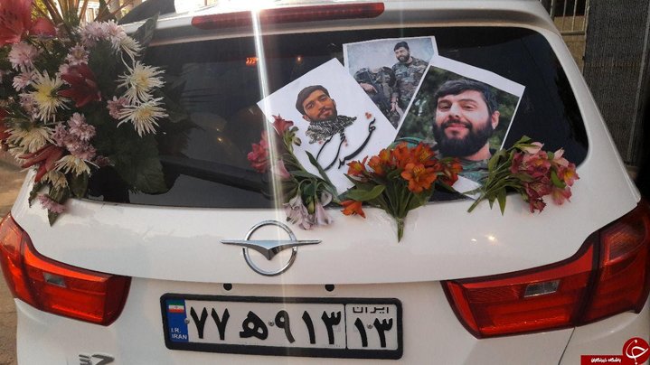 تزیین ماشین عروس با عکس شهدای والامقام
