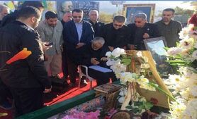 حضور سرلشگر سلیمانی بر سر مزار جلال طالبانی