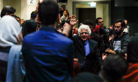 کنسرت شهرام ناظری برای زلزله‌زدگان