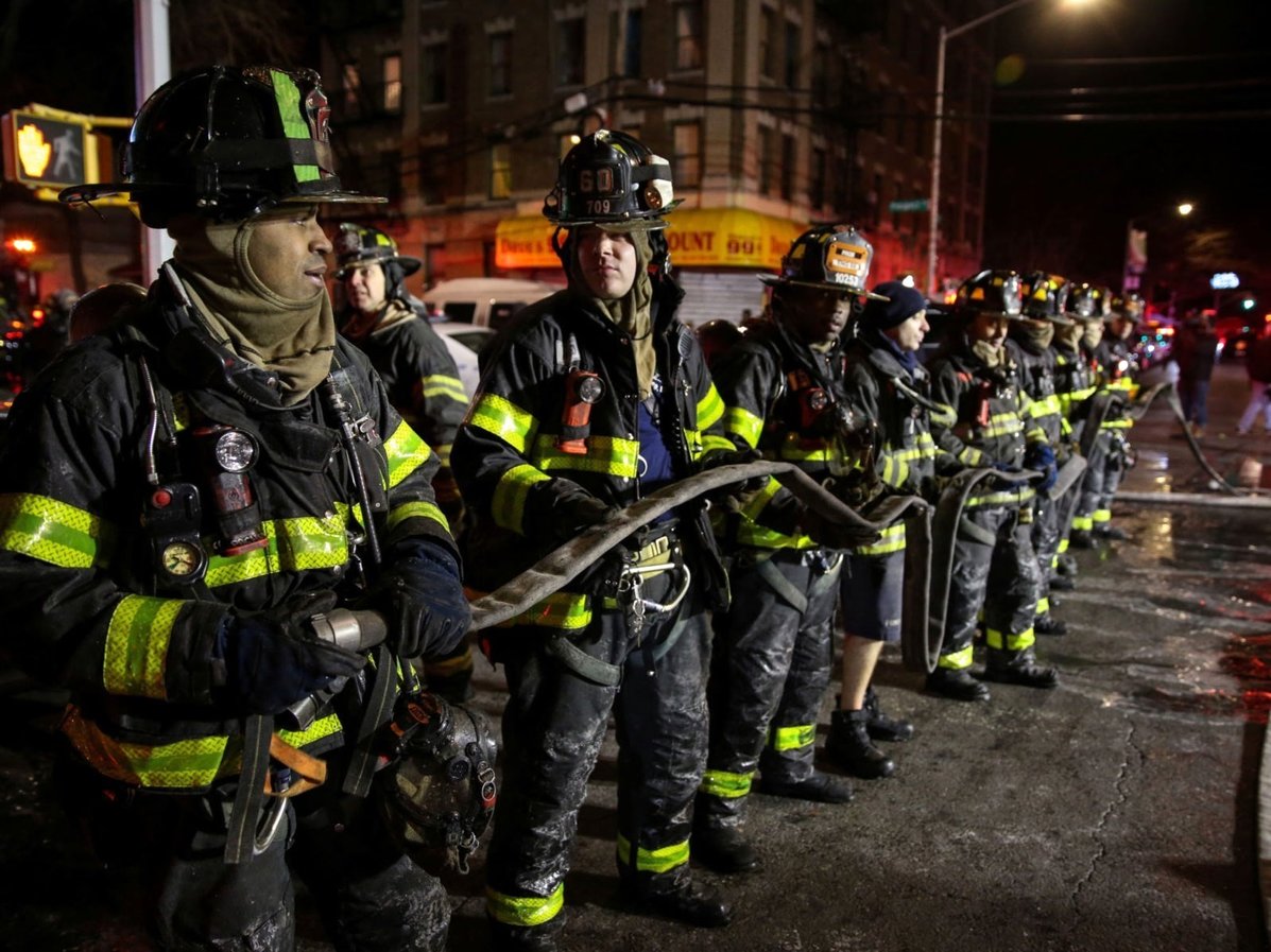 بازی کودک سه‌ساله با اجاق‌گاز ۱۲ قربانی گرفت