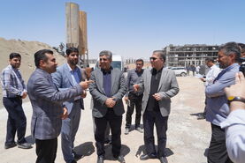 بهارستان روی ریل توسعه