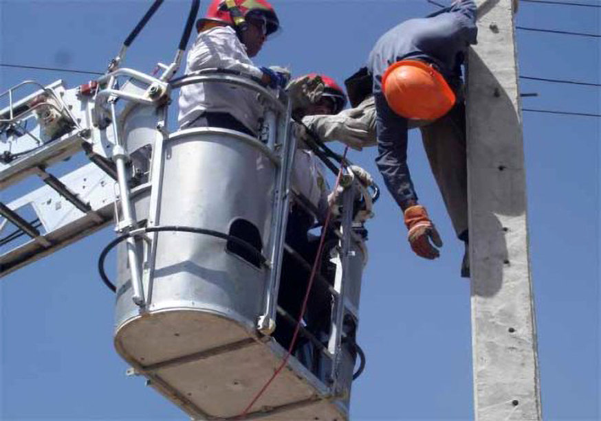 برق جان ۳۸ نفر را در اصفهان گرفت